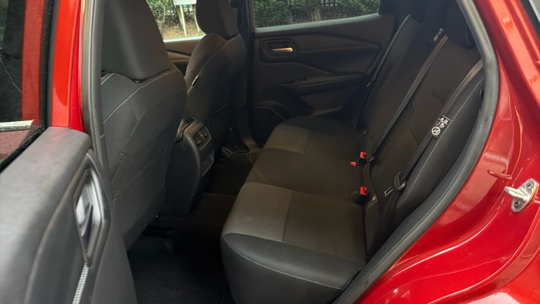 Nissan Qashqai 1.3 DiG-T MH 158 N-Connecta 5dr Xtronic Petrol Hatchback